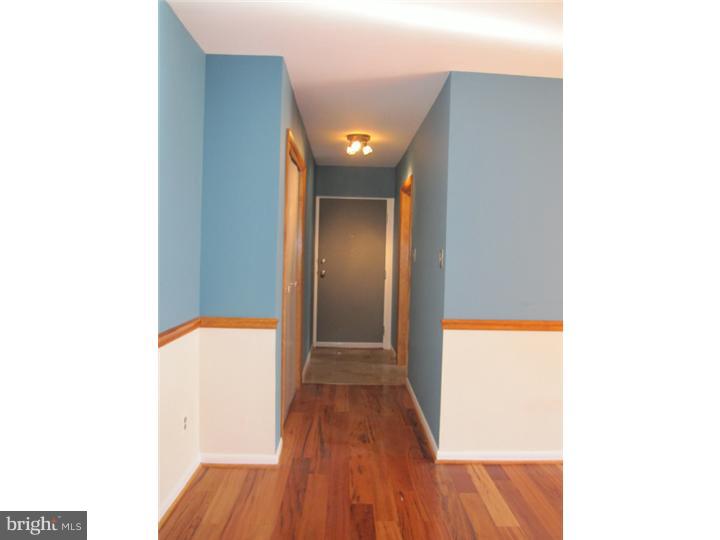 220-11 Echelon Road Voorhees, NJ 08043 - Photo 1 of 12 Foyer