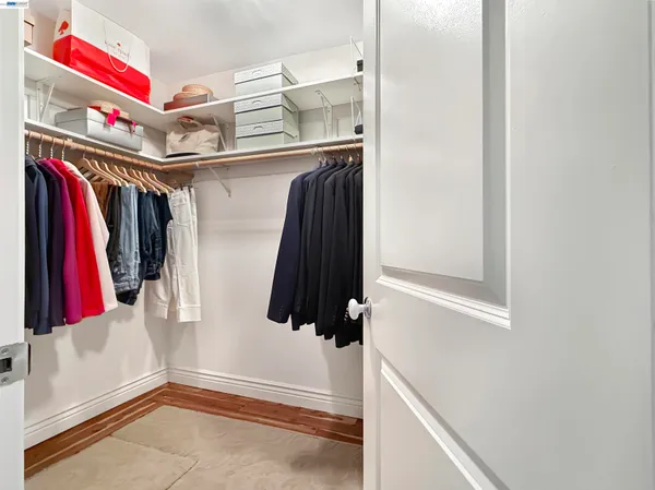 a view of a walk in closet