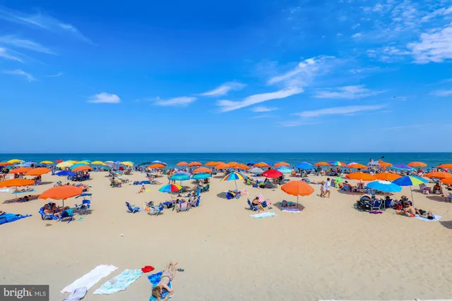 $438,500 | 39655 Tie Breaker Court, Unit 4801, Bethany Beach, DE 19930