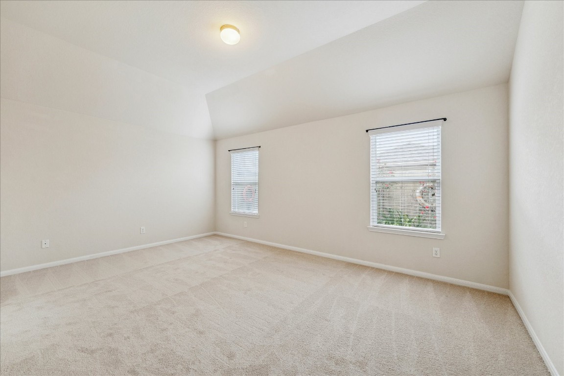 8211 Pastel Dawn Trace Houston, TX 77049 - Photo 11 of 20