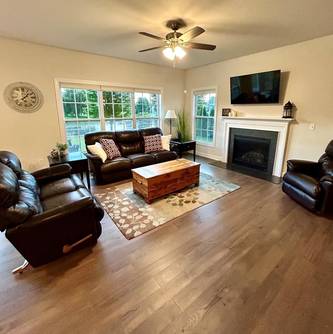 1109 Nottingham Road Sycamore, IL 60178 - Photo 7 of 30