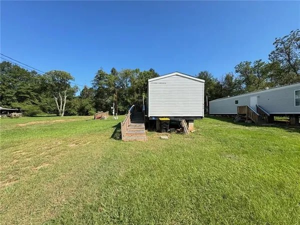 $950 | 65188 Highway 1058, Unit 3, Roseland, LA 70456