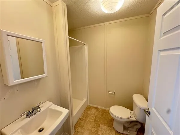 $950 | 65188 Highway 1058, Unit 3, Roseland, LA 70456