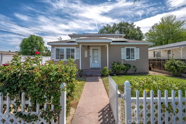 $1,175,000 | 25252 Atwood Boulevard, Newhall, CA 91321