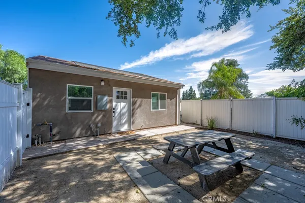 $1,175,000 | 25252 Atwood Boulevard, Newhall, CA 91321