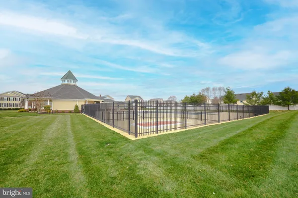 a view of a swimming pool and a houses