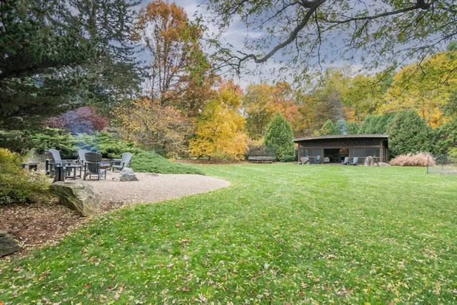 $1,545,000 | 9 Harkness Road, Pelham, MA 01002