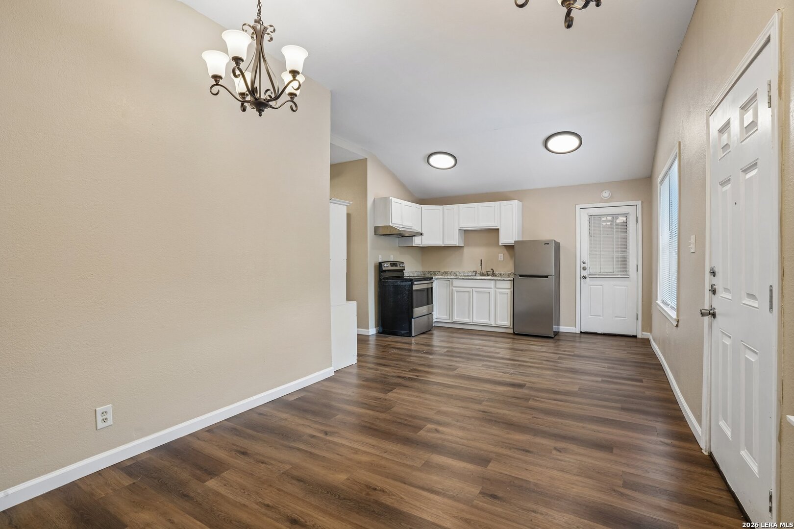 2807 Casey Road Bulverde, TX 78163 - Photo 5 of 57