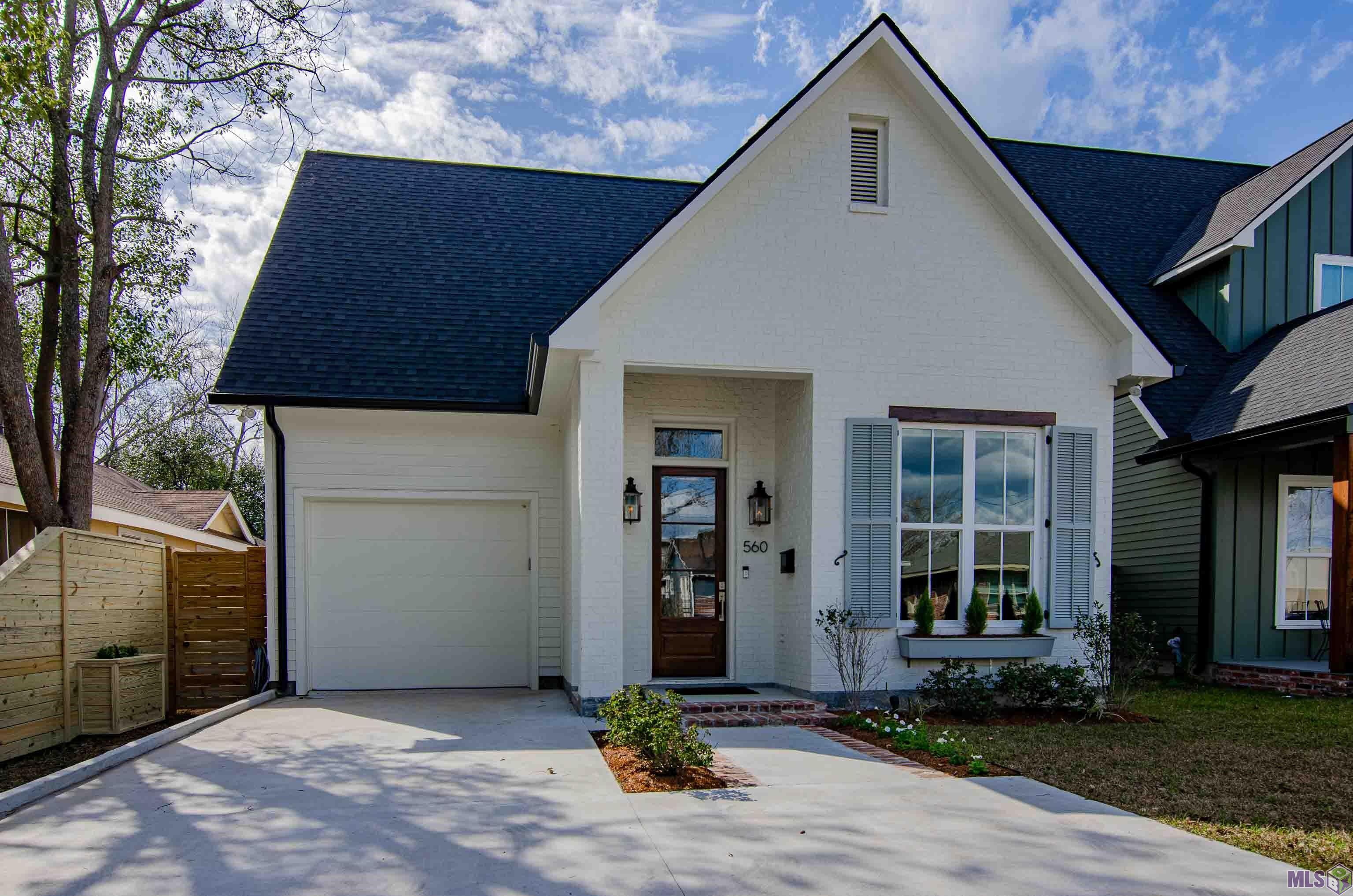 560 Moore Street Baton Rouge, LA 70806 - Photo 1 of 21 Gallery Image 1