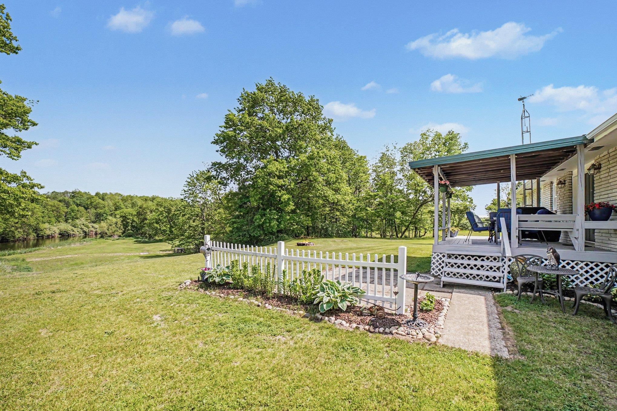4389 West Pine River Road St. Louis, MI 48880 - Photo 47 of 59