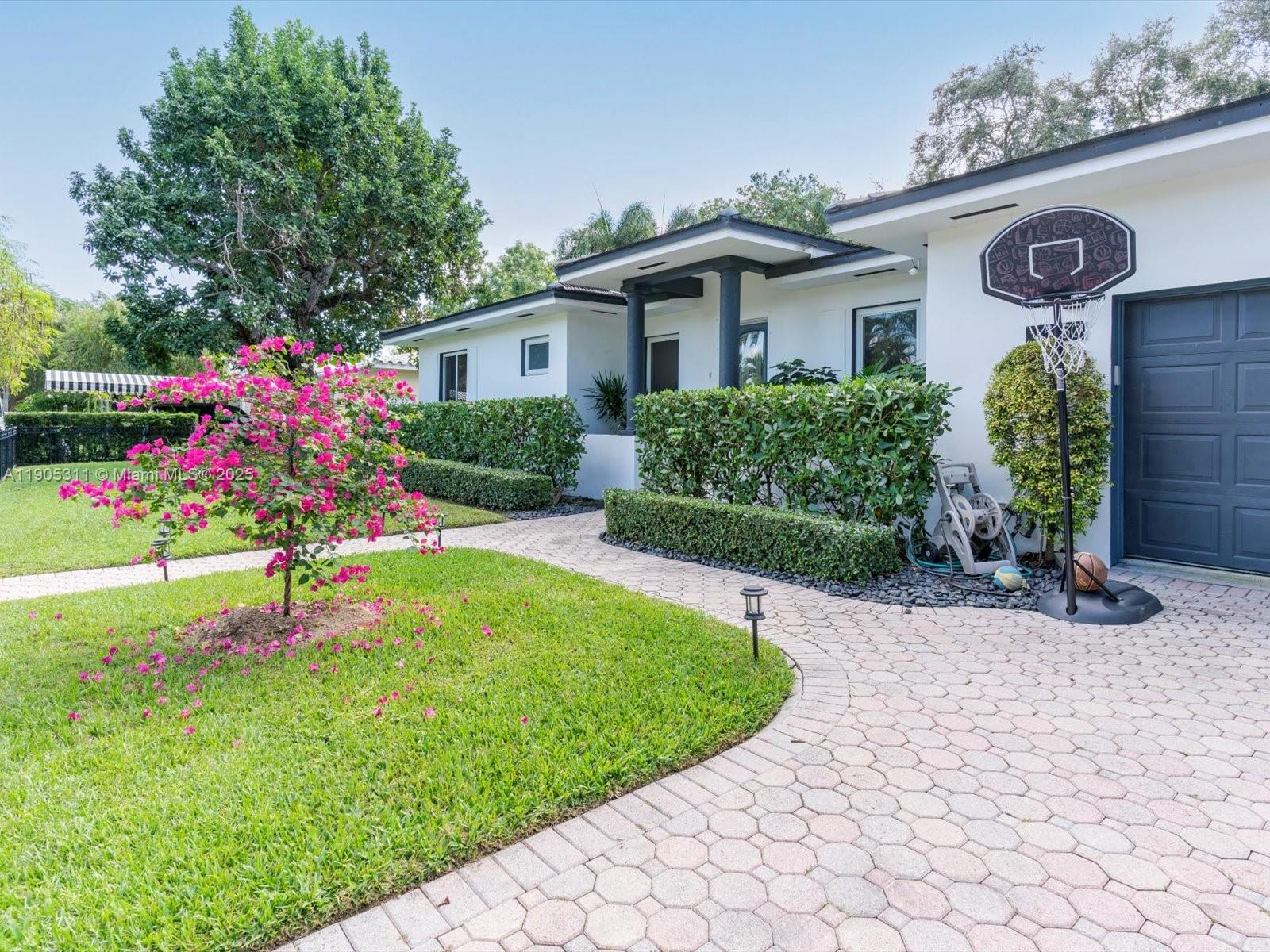 5750 Southwest 55th Street Miami, FL 33155 - Photo 2 of 24