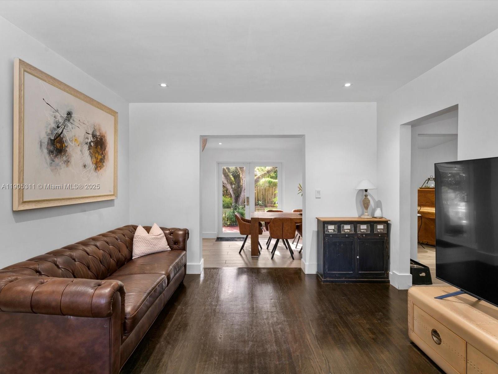 5750 Southwest 55th Street Miami, FL 33155 - Photo 6 of 24