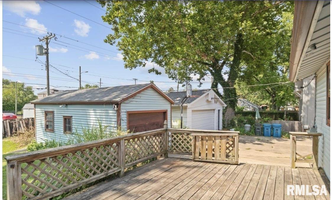 1717 South 4th Street Springfield, IL 62703 - Photo 3 of 18