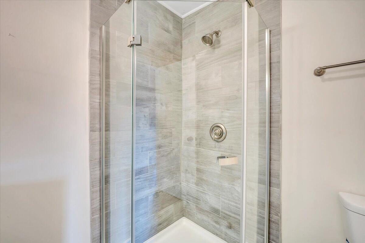 2812 Webster Road Blue Ridge, VA 24064 - Photo 28 of 65 28-MIB03262