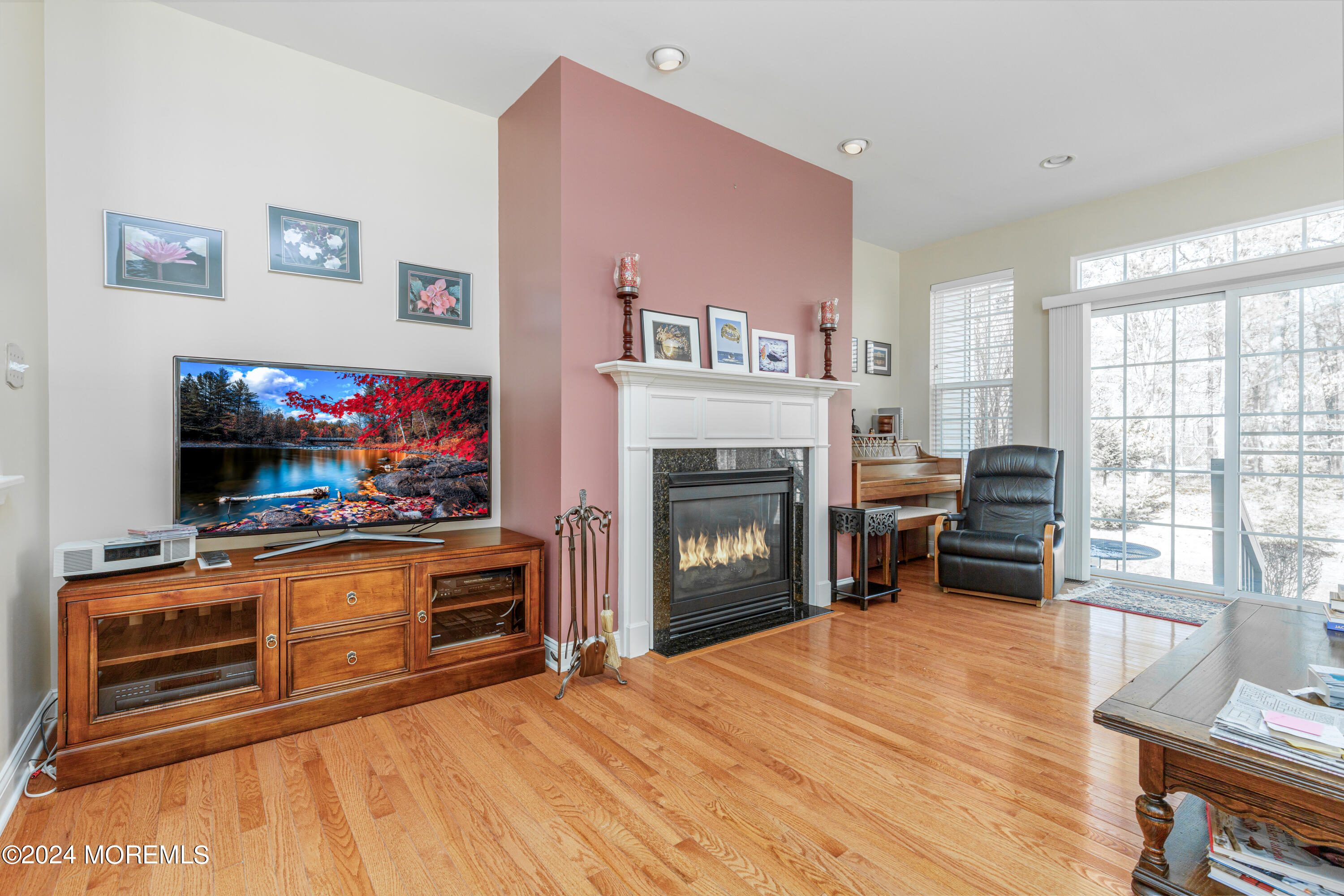 9 Exton Way Jackson, NJ 08527 - Photo 15 of 35 Family Room