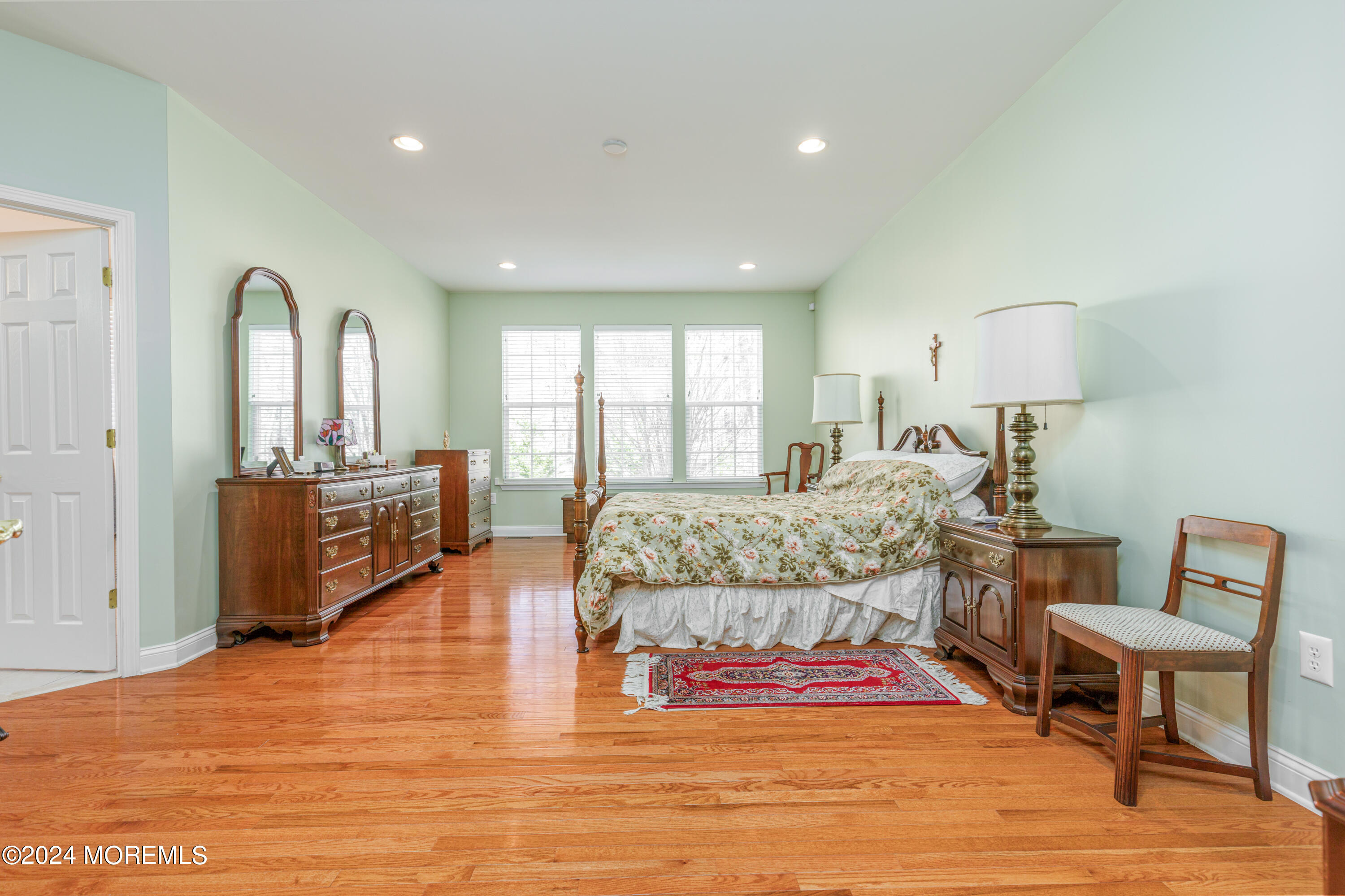 9 Exton Way Jackson, NJ 08527 - Photo 18 of 35 Master Bedroom