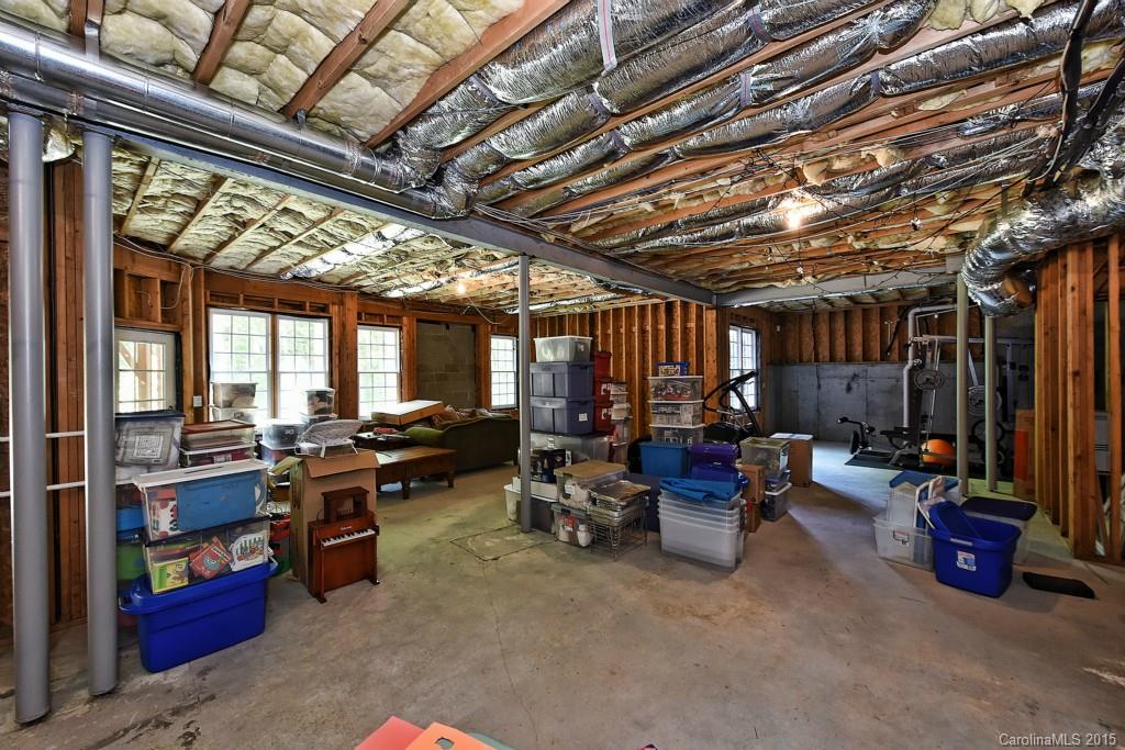 2034 Maynard Road Charlotte, NC 28270 - Photo 17 of 24 Gallery Image 17