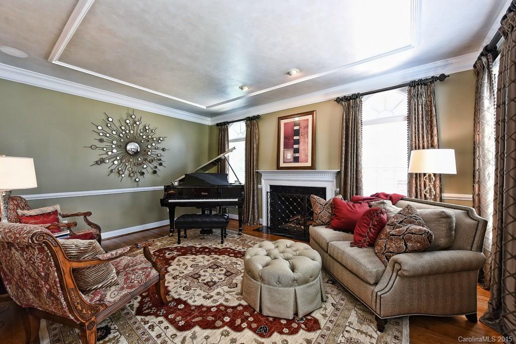 2034 Maynard Road Charlotte, NC 28270 - Photo 3 of 24 Gallery Image 3