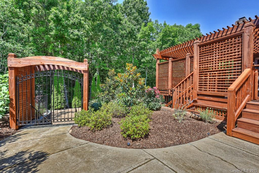 2034 Maynard Road Charlotte, NC 28270 - Photo 21 of 24 Gallery Image 21
