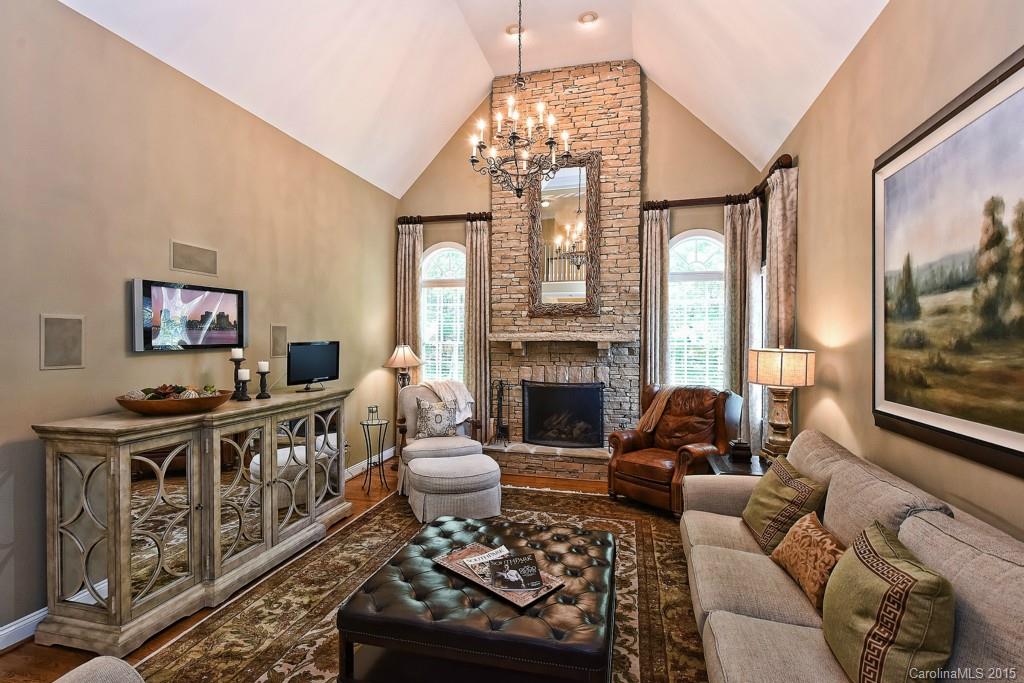 2034 Maynard Road Charlotte, NC 28270 - Photo 5 of 24 Gallery Image 5