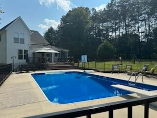 717 McCallie Ferry Road Soddy-Daisy, TN 37379 - Photo 2 of 8 Gallery Image 2