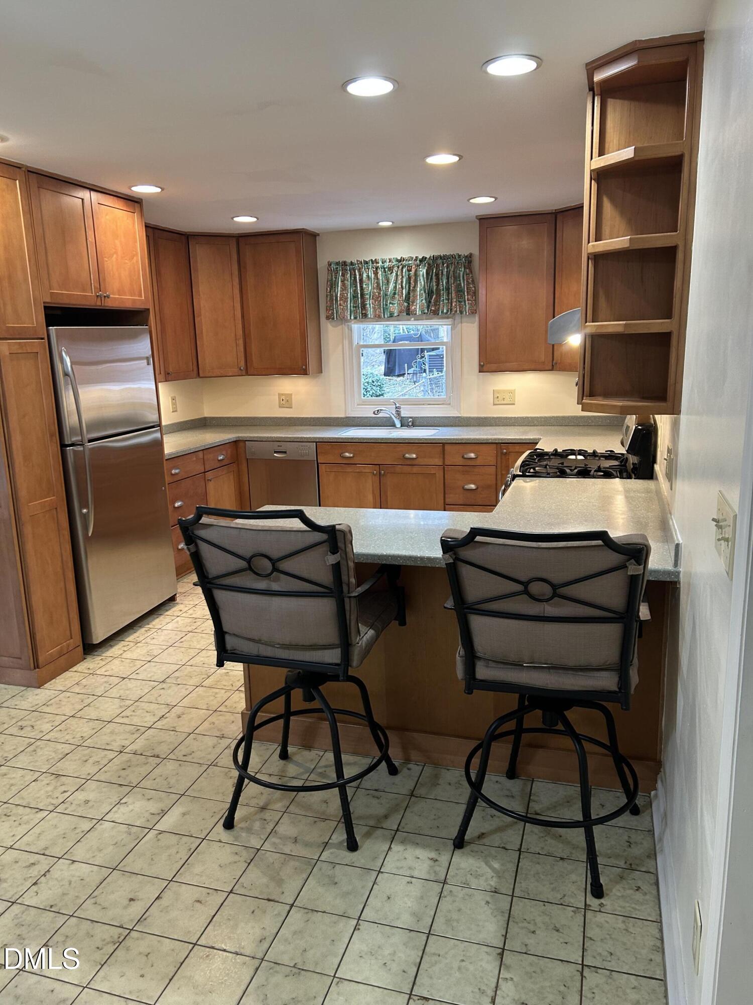 312 Compton Road Raleigh, NC 27609 - Photo 14 of 49 IMG_8724