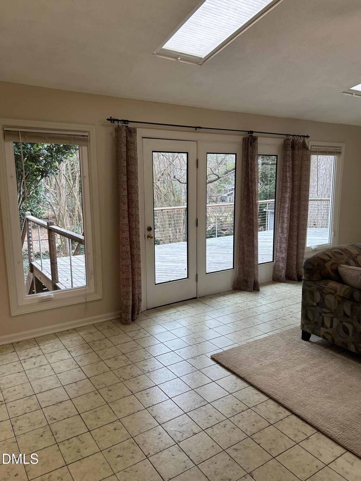 312 Compton Road Raleigh, NC 27609 - Photo 20 of 49 IMG_8730