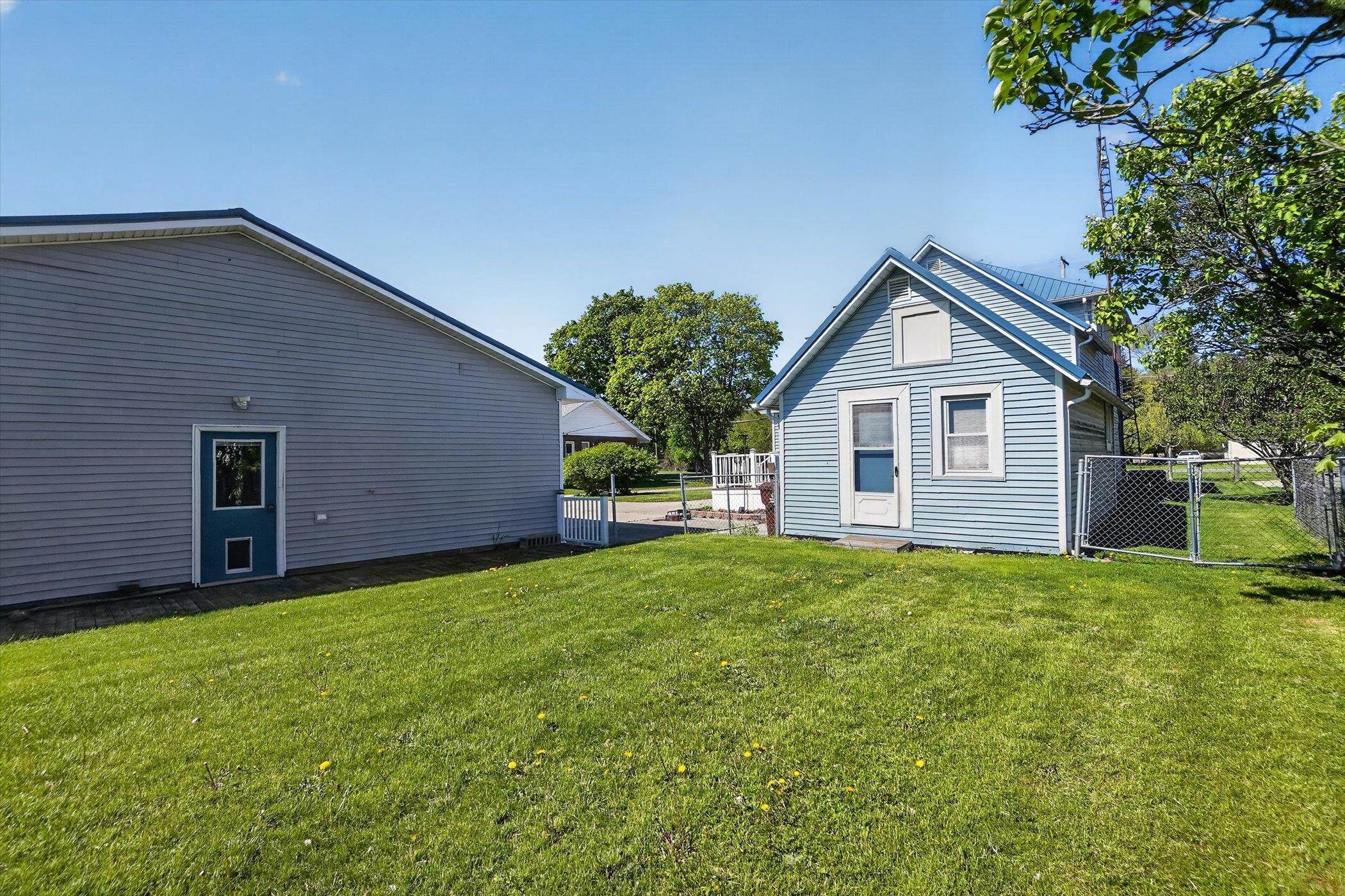 6348 North Pingree Road Elwell, MI 48832 - Photo 44 of 48