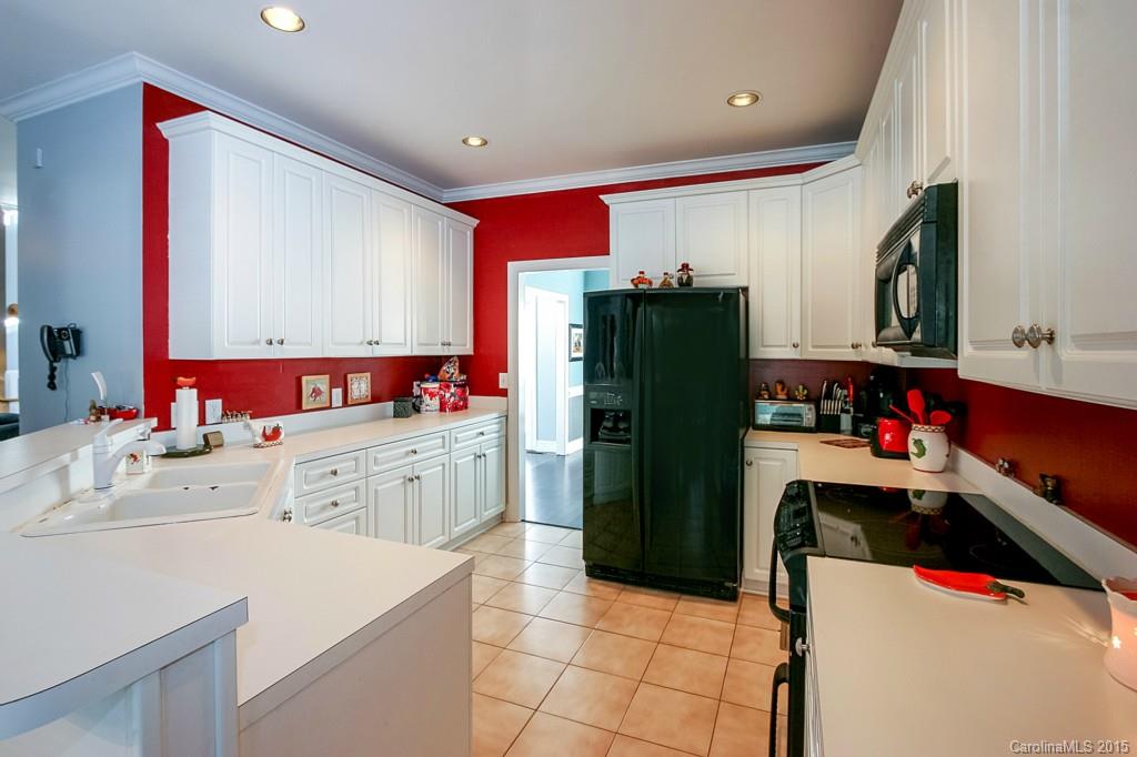 511 Blue Field Lane, Fort Mill, SC 29708 - Photo 8 of 23 Gallery Image 8