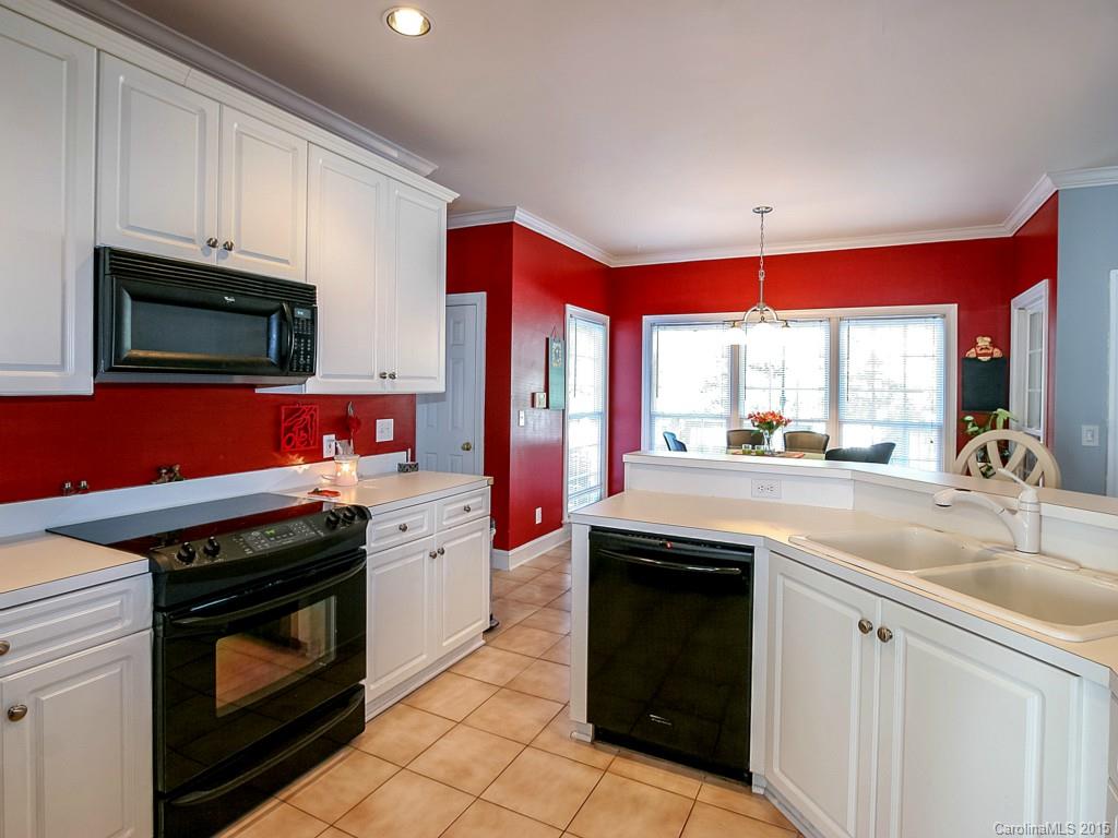 511 Blue Field Lane, Fort Mill, SC 29708 - Photo 9 of 23 Gallery Image 9