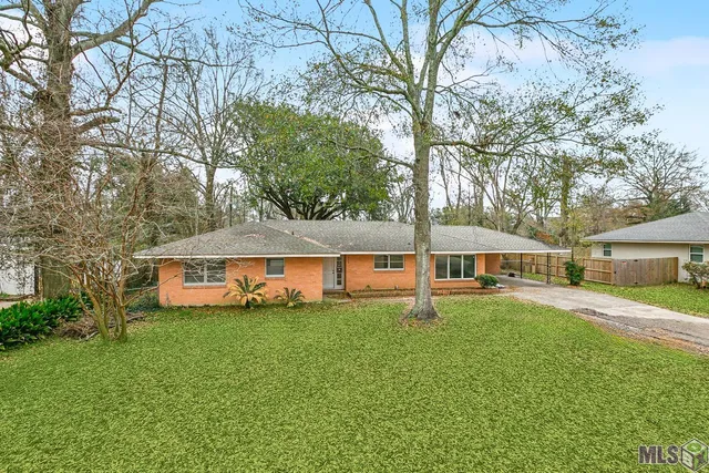 $1,950 | 915 Cora Drive, Baton Rouge, LA 70815