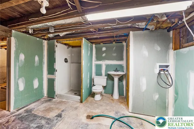 $299,000 | 1352 Main Street, Northampton, PA 18067