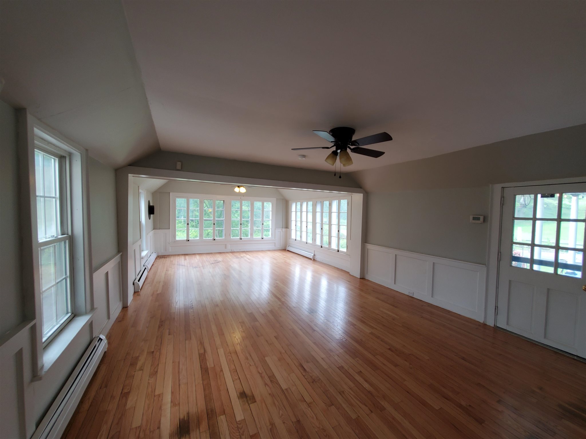 15 Bedford Road New Boston, NH 03070 - Photo 13 of 38 Gallery Image 13