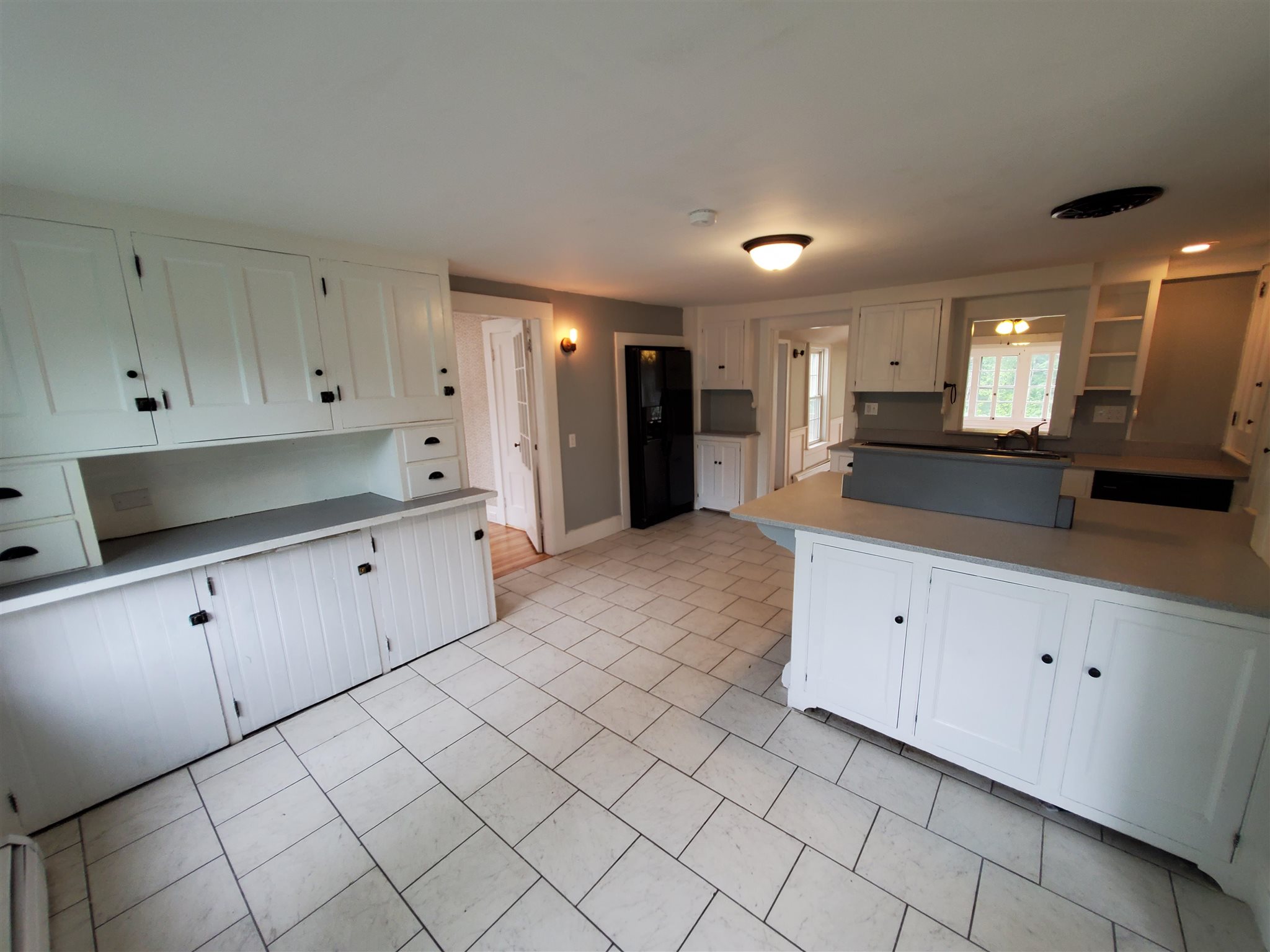 15 Bedford Road New Boston, NH 03070 - Photo 19 of 38 Gallery Image 19