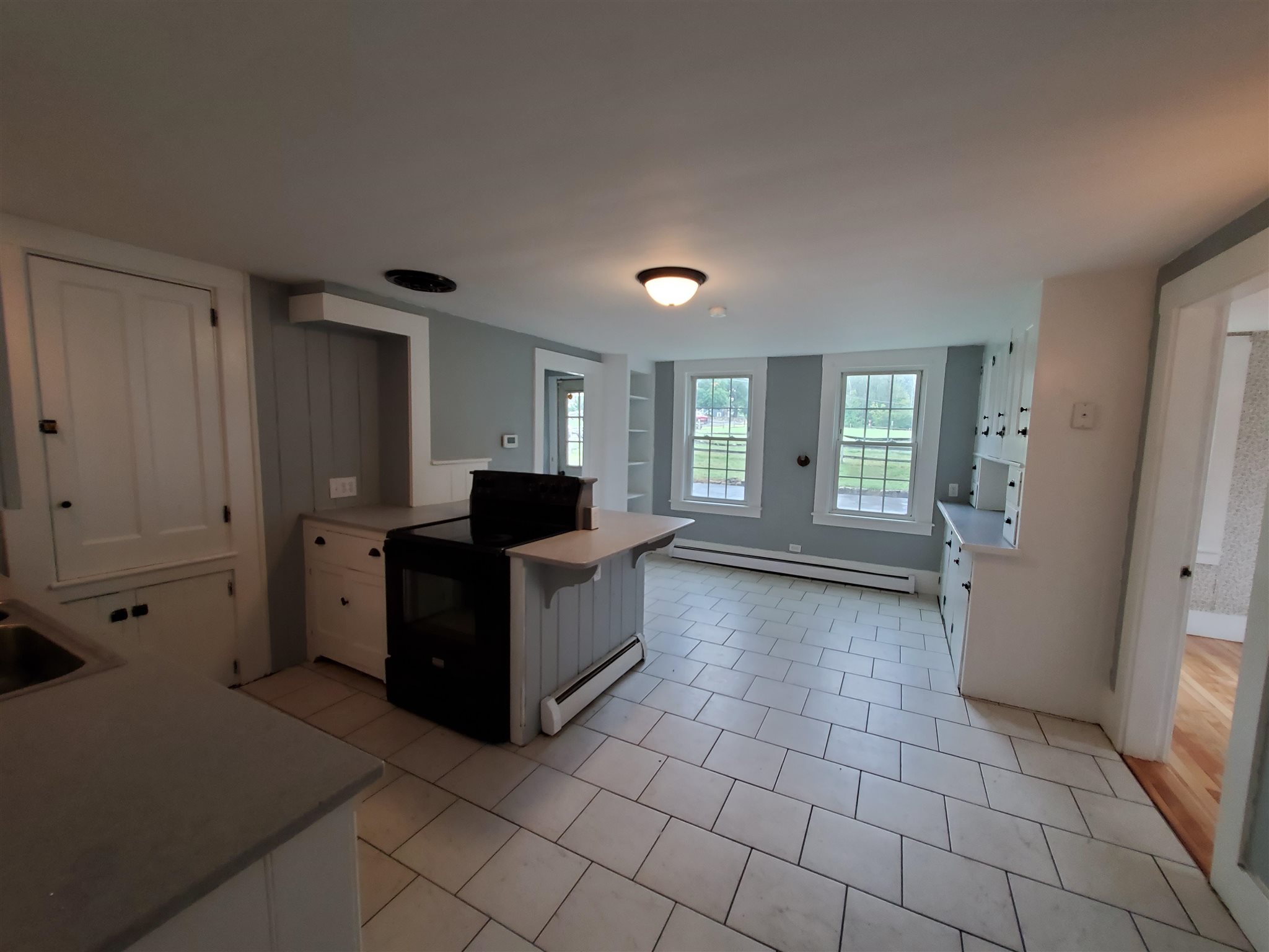 15 Bedford Road New Boston, NH 03070 - Photo 20 of 38 Gallery Image 20