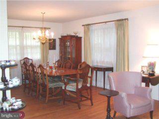 12 Hummingbird Road Wyomissing, PA 19610 - Photo 3 of 6 Gallery Image 3