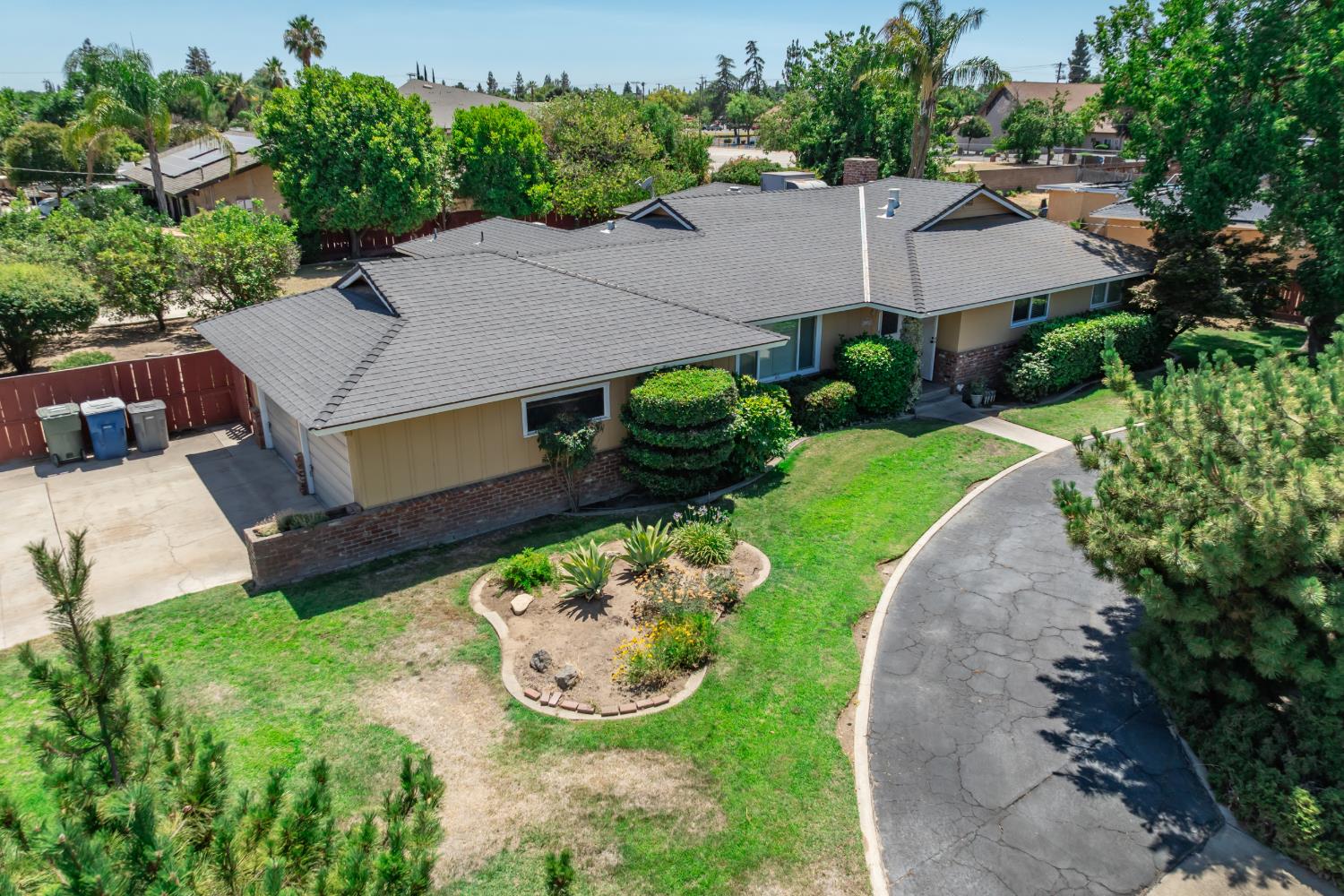 4328 East Rialto Avenue Fresno, CA 93726 - Photo 38 of 43