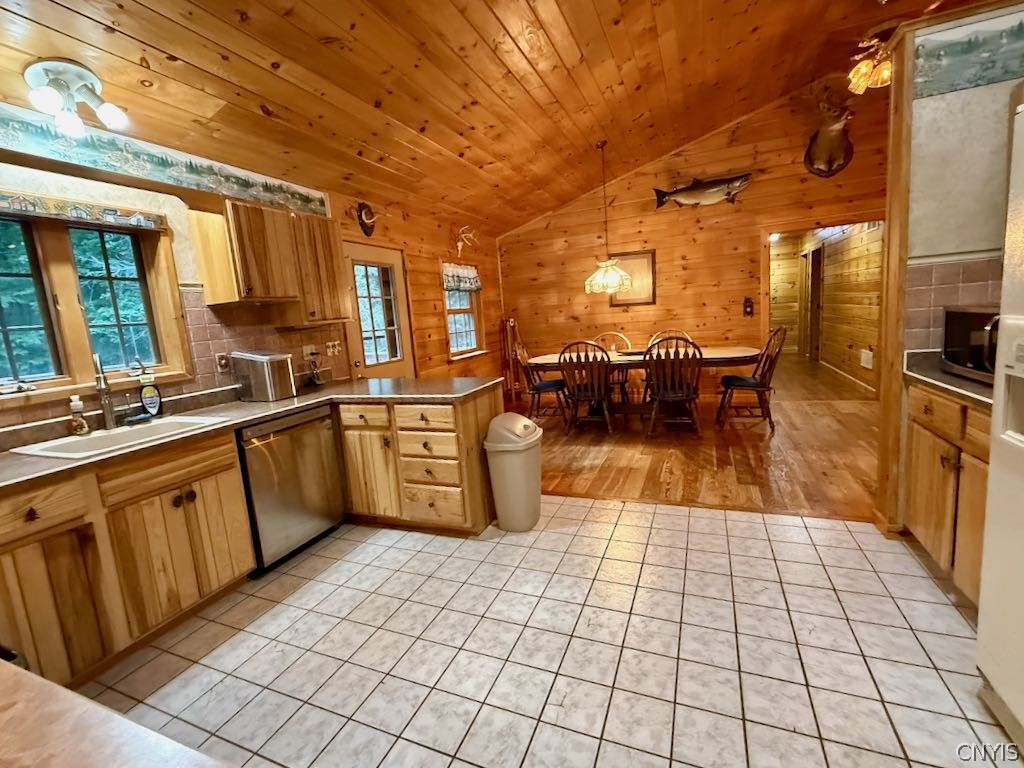 657 County Rte 48 Altmar, NY 13302 - Photo 23 of 47