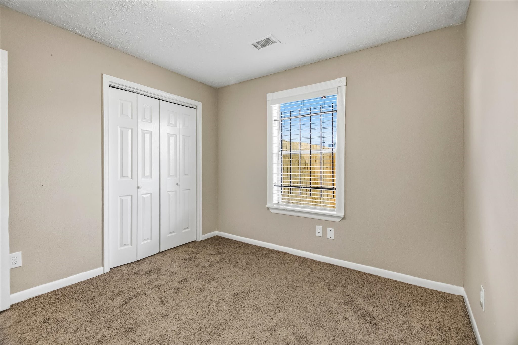 5418 Pershing Street Houston, TX 77033 - Photo 31 of 36
