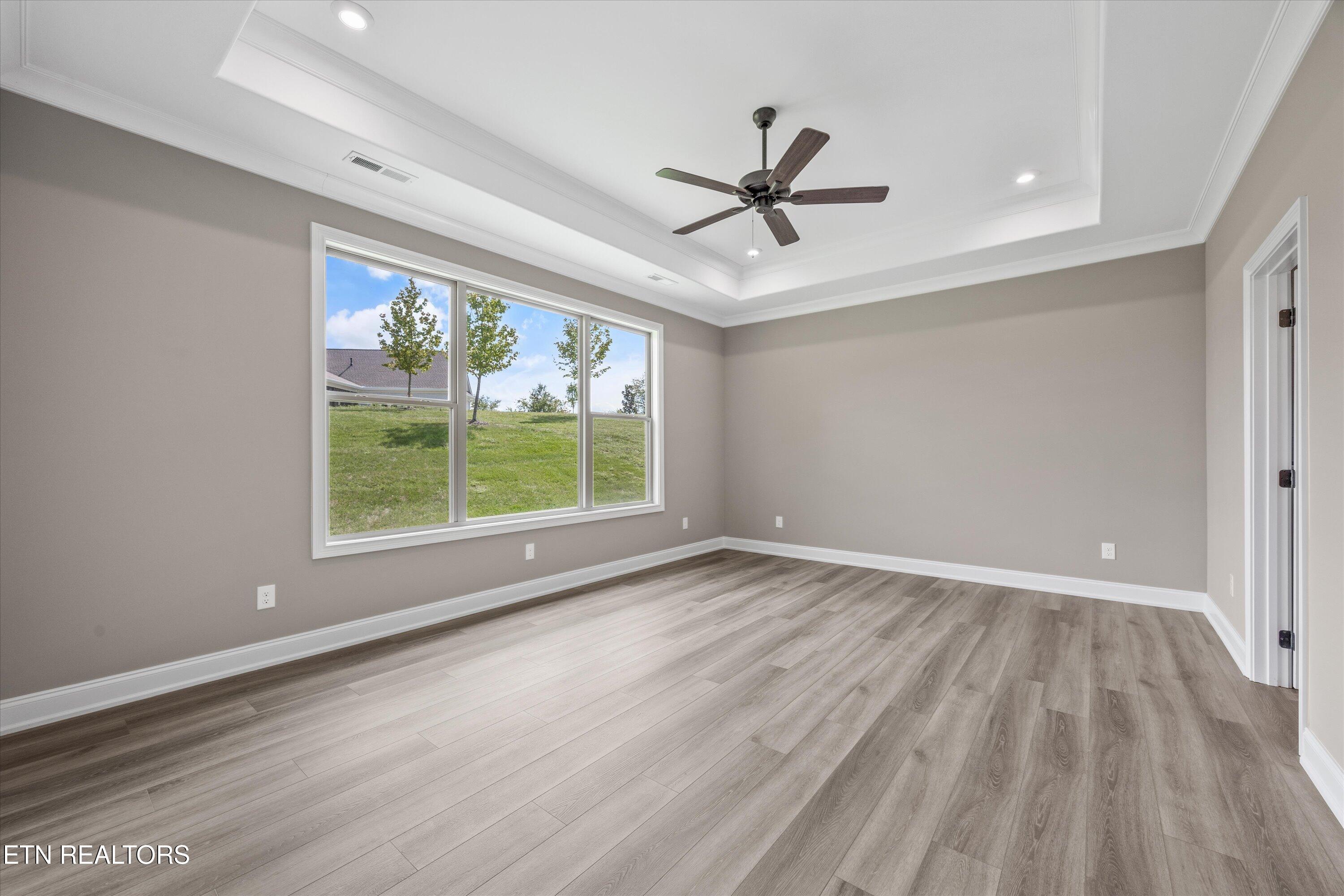 444 Sedge Lane Loudon, TN 37774 - Photo 26 of 47 Elegant Primary En-Suit