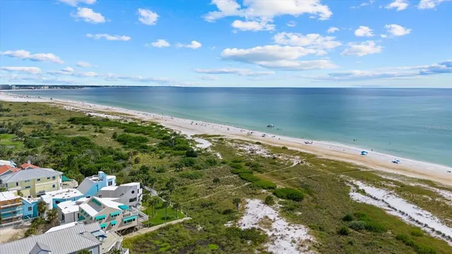 $690,000 | 5400 Ocean Boulevard, Unit 805, Sarasota, FL 34242