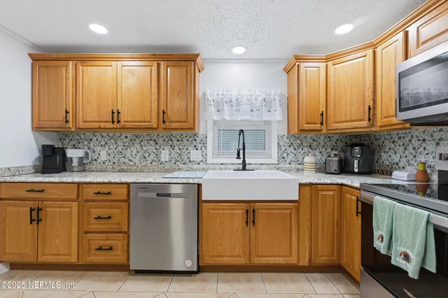 $255,000 | 14513 Duval Place West, Jacksonville, FL 32218