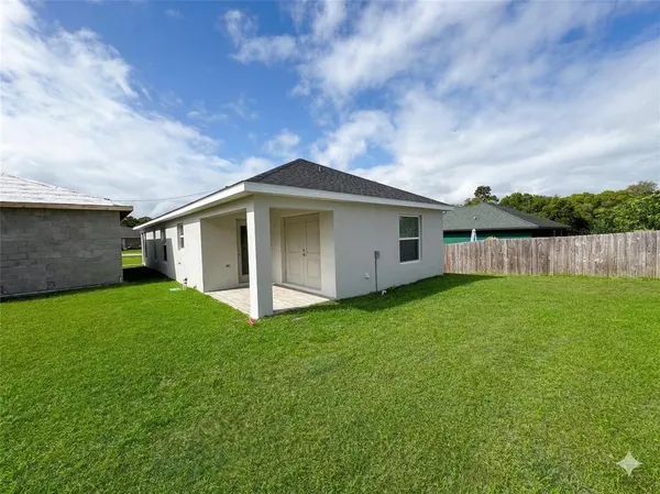 $1,750 | 5 Olive Place, Ocala, FL 34472