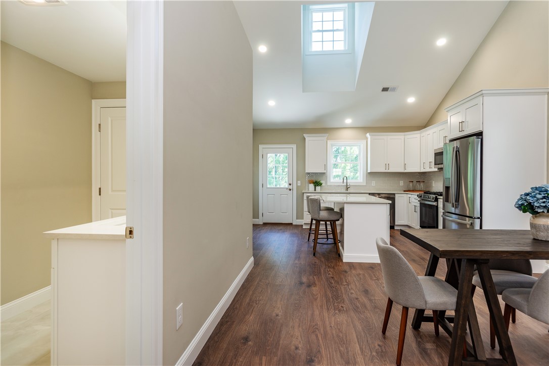 13 Fieldstone Way Westerly, RI 02891 - Photo 9 of 42 Gallery Image 9