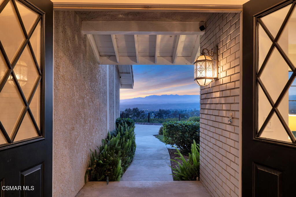 13828 Ransom Road Moorpark, CA 93021 - Photo 3 of 7