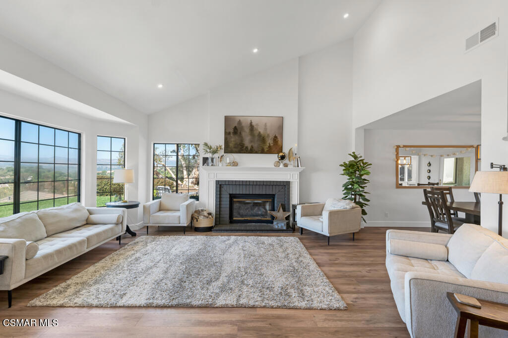 13828 Ransom Road Moorpark, CA 93021 - Photo 4 of 7