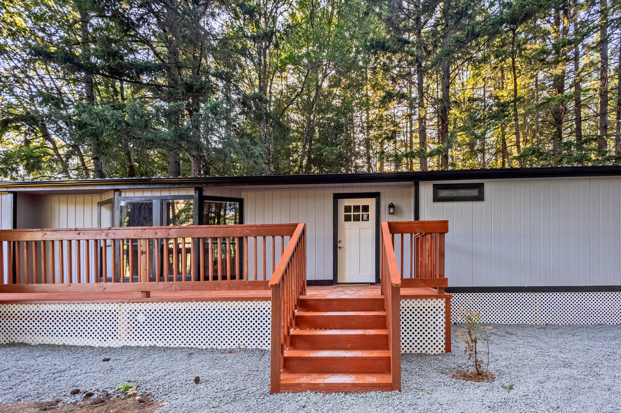 601 Pinewood Way Cave Junction, OR 97523 - Photo 2 of 33 a view of outdoor space with seating