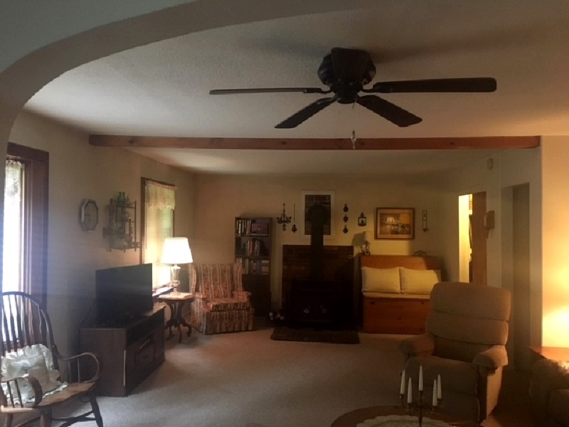 4889 East Valley Road Mount Pleasant, MI 48858 - Photo 4 of 37 1856948-3.JPG