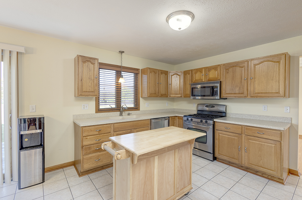 600 Riverbend Road Belvidere, IL 61008 - Photo 6 of 22 Gallery Image 6