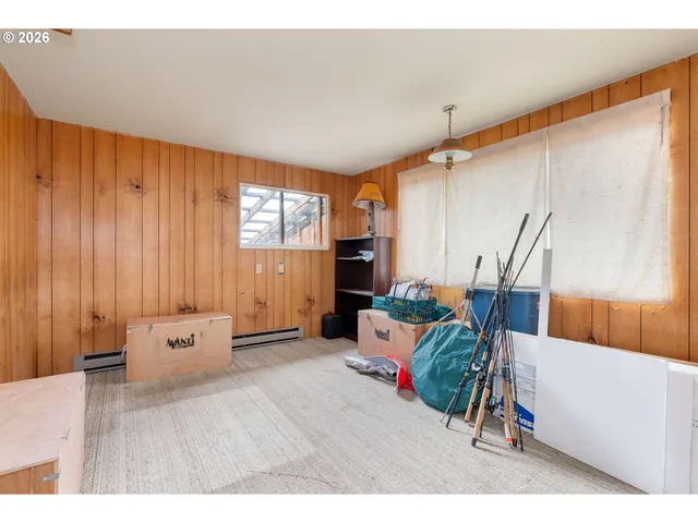 a view of a tennis court